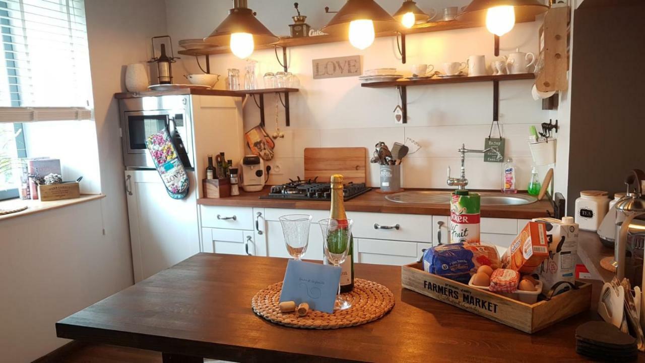 Sunrise Cottage Megrit ภายนอก รูปภาพ