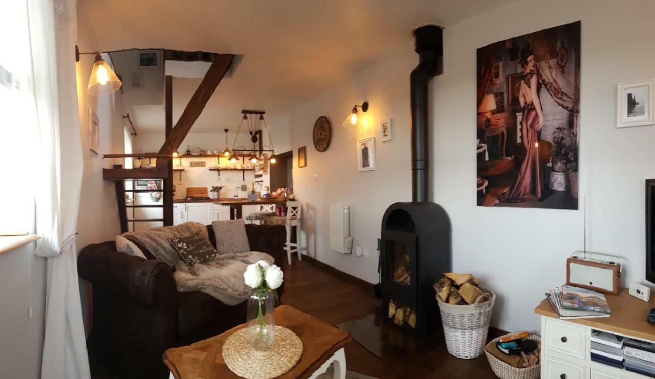 Sunrise Cottage Megrit ภายนอก รูปภาพ